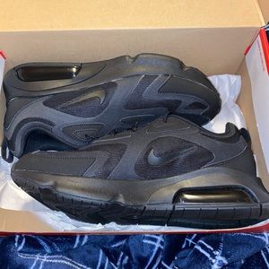 Air Max 200 Size 10